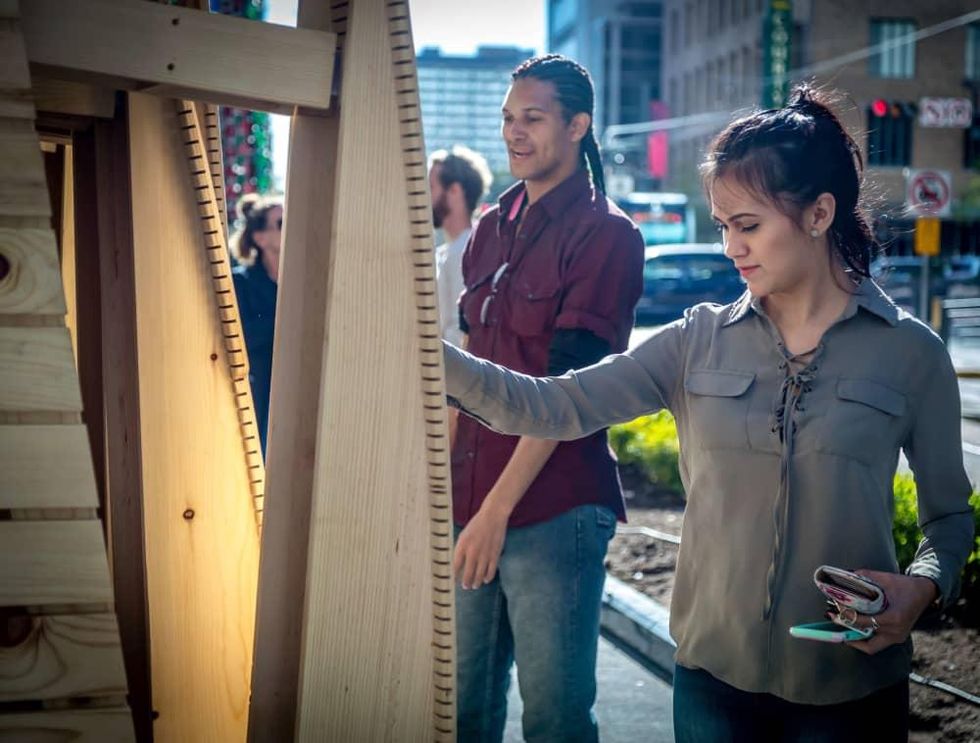 Chime Art Blocks-playing Chime