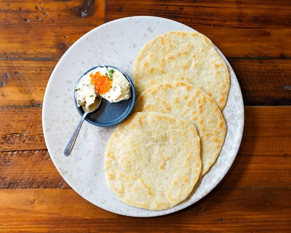 Chivos flour tortilla with butter and salmon roe
