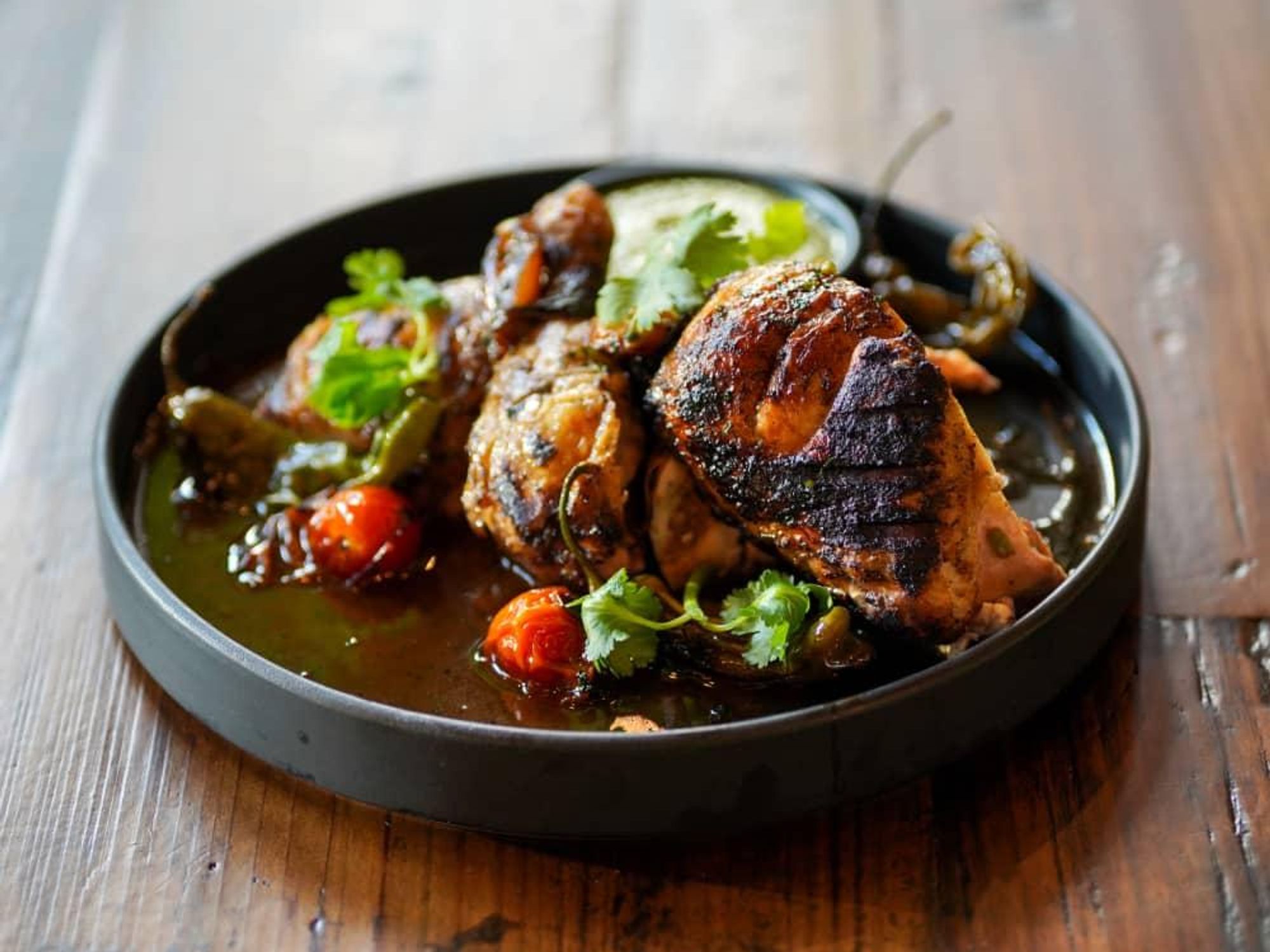 Chivos polla a la lena