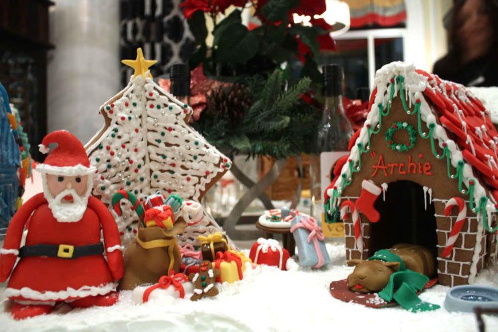 Christmas Tail gingerbread Doghouse entry from a previous year