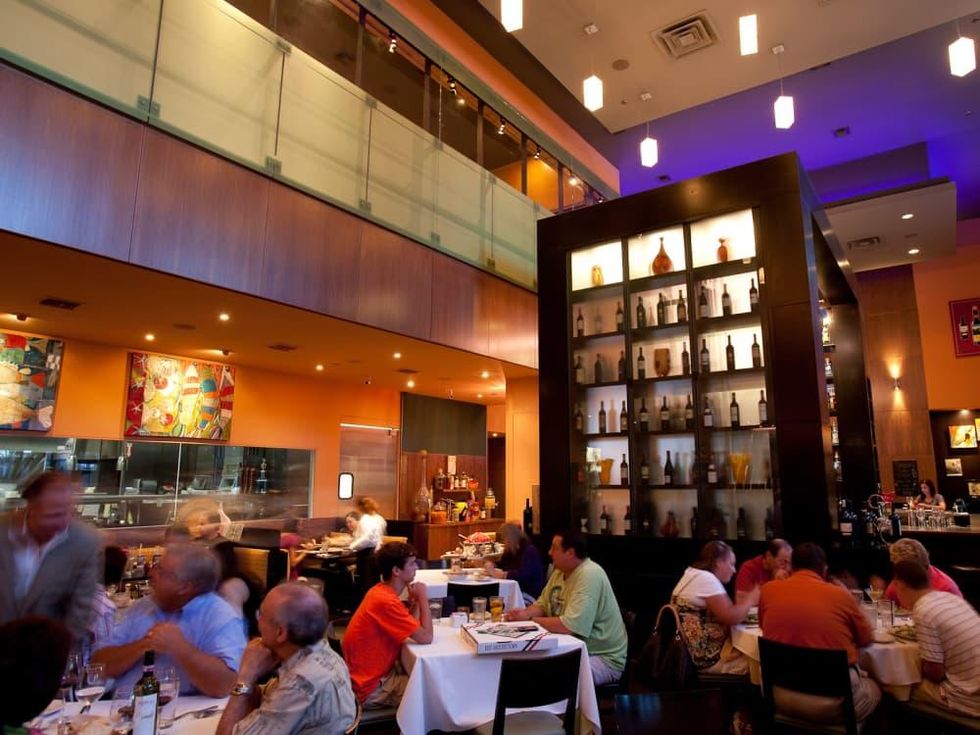 Ciao Bello, dining room