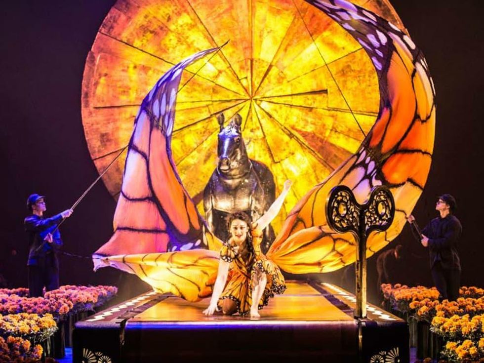 Cirque du Soleil splashes into Houston with new highflying show