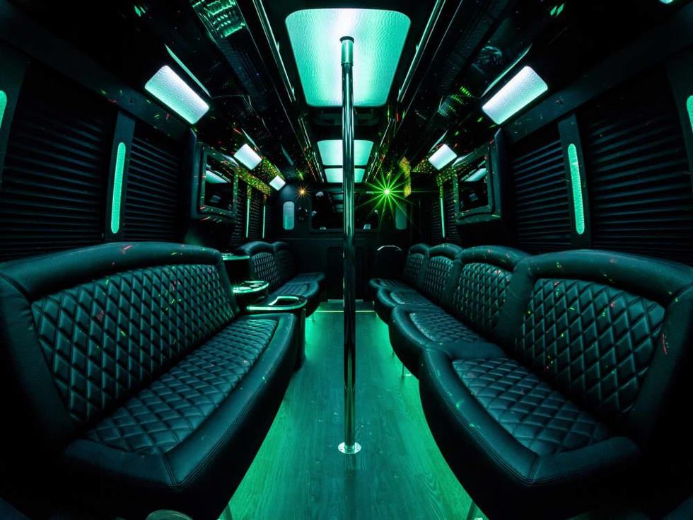 Cl\u00e9 Group Bus interior