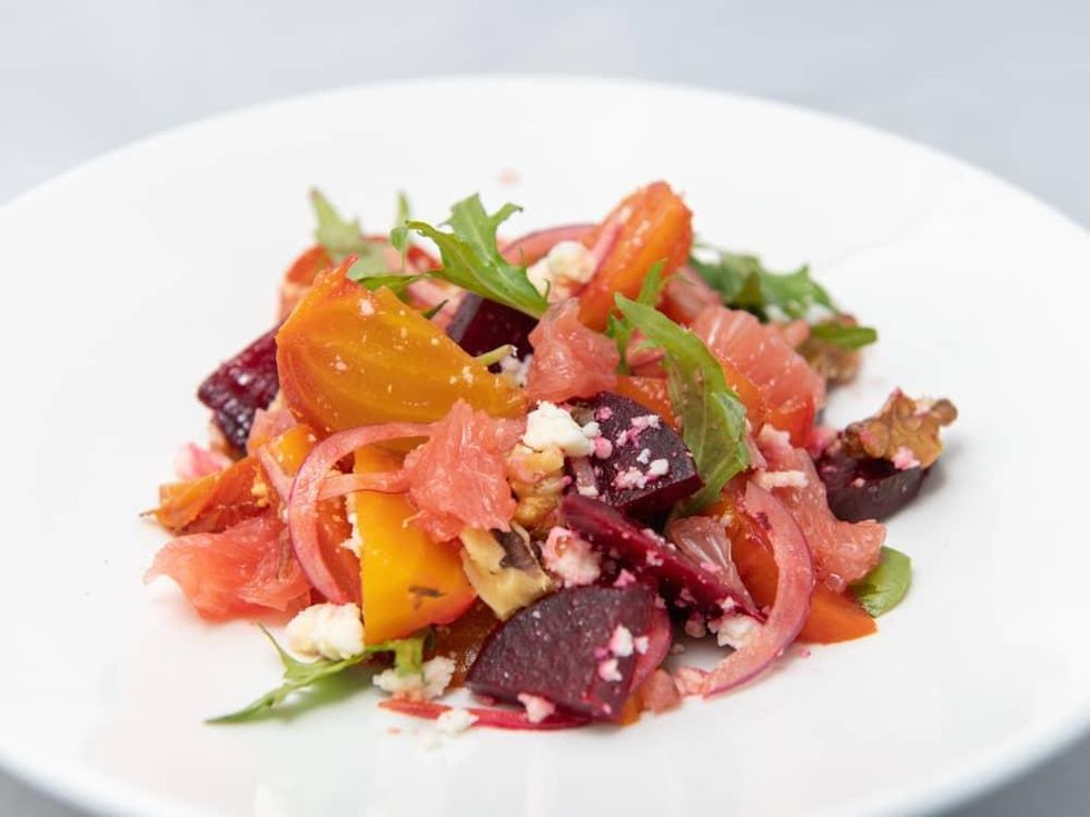 Click Robot Run Beets and Grapefruit salad