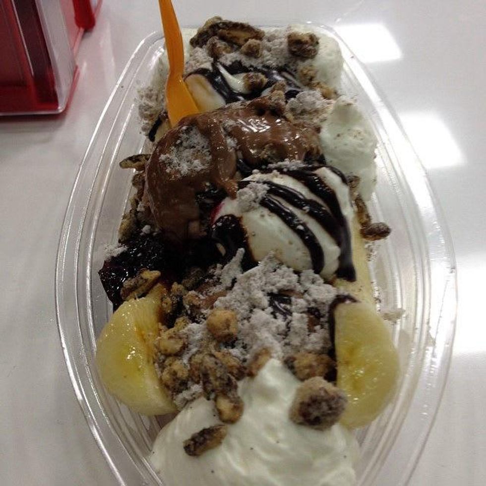 Cloud 10 Creamery Banana Split