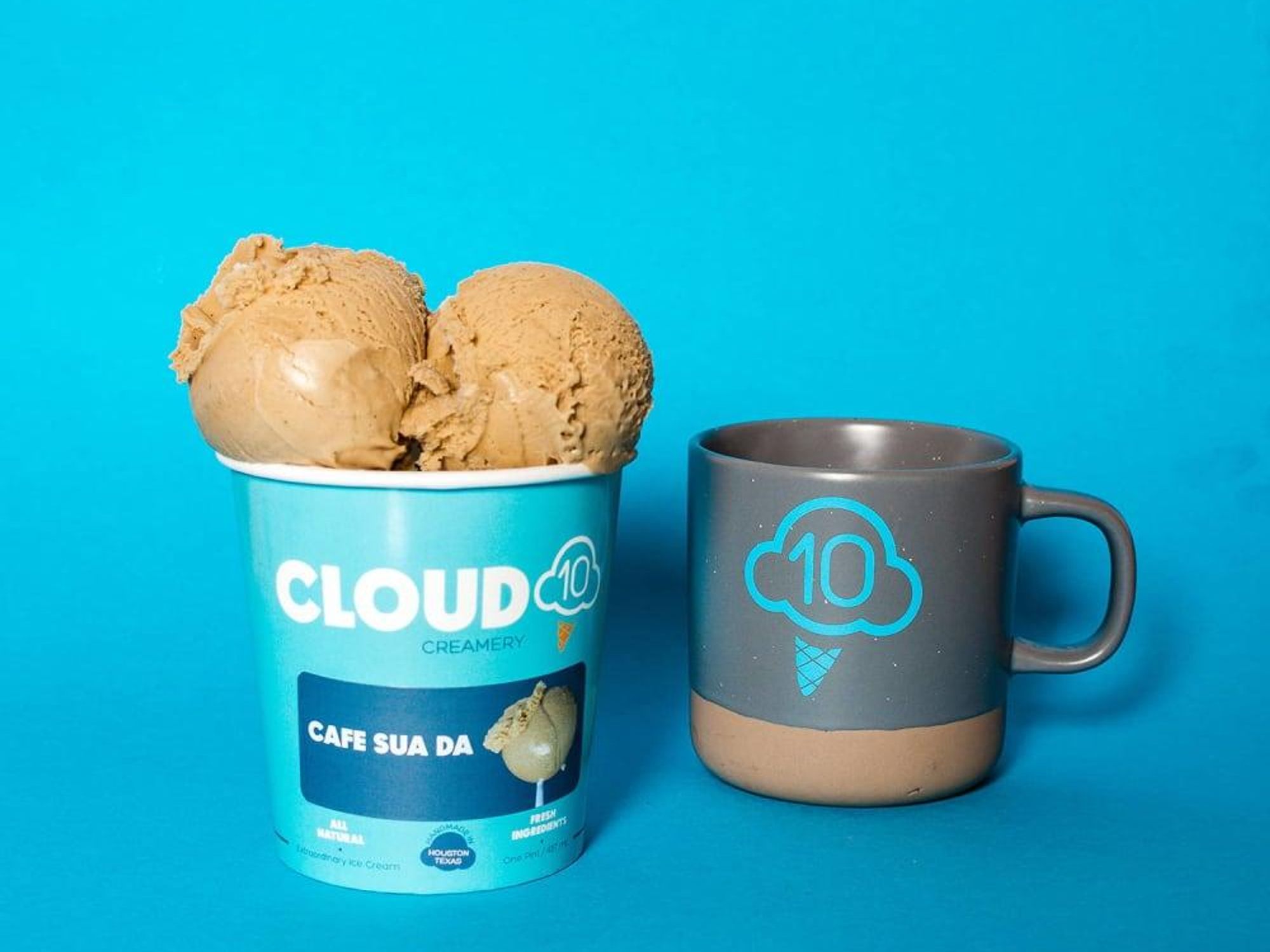 Cloud 10 Creamery cafe sua da pint
