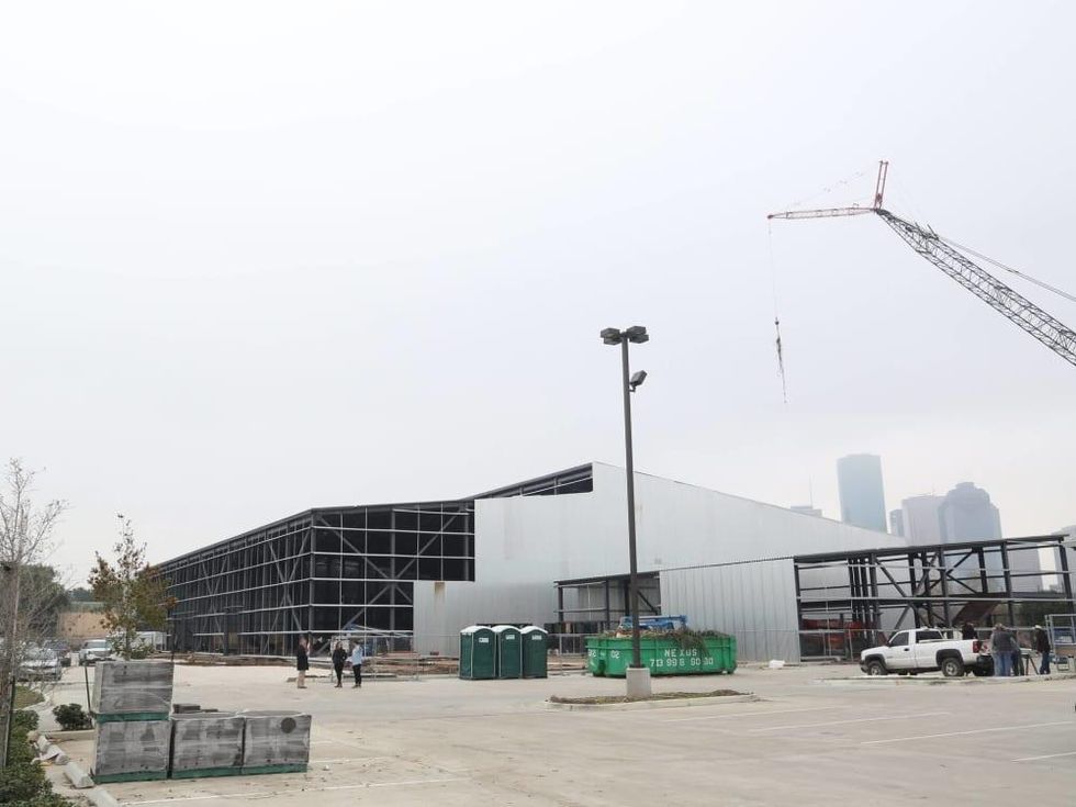 Club Nomadic construction