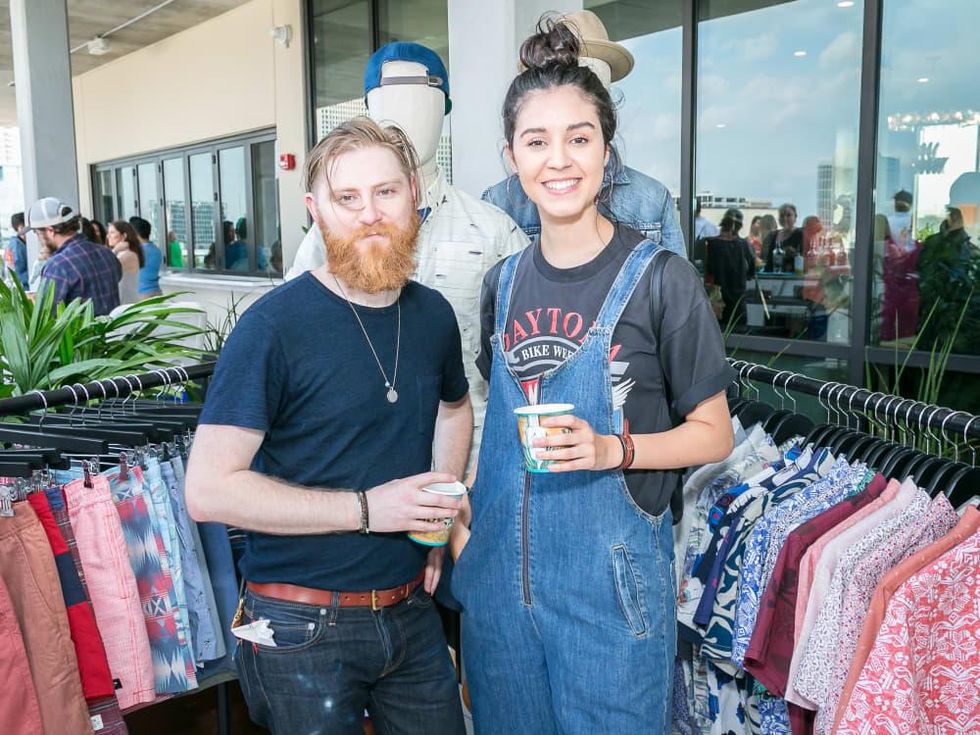 CM hello Summer Social Johnny Moon, Gabriela Martinez