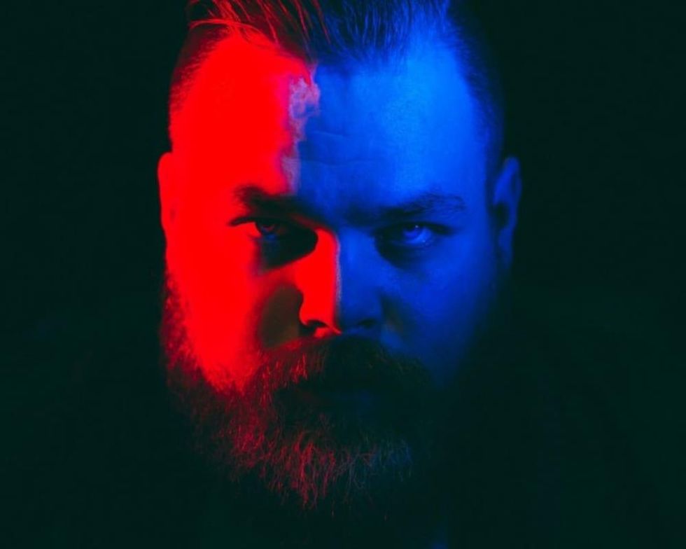 Com Truise