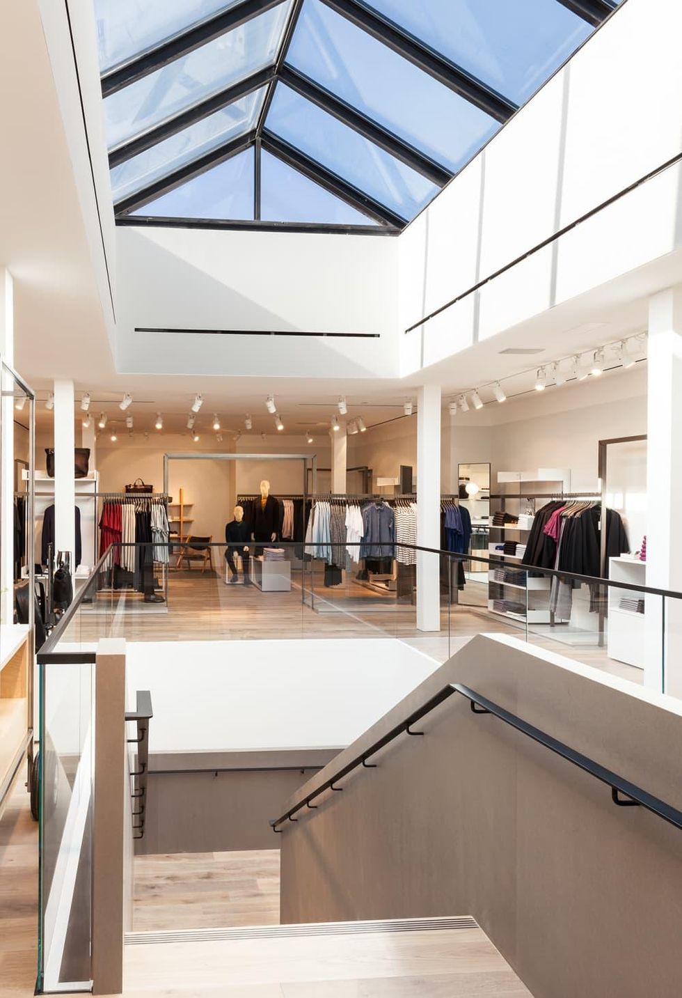 COS Collection of Style store in Los Angeles