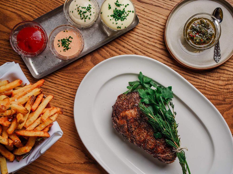 Credence restaurant steak