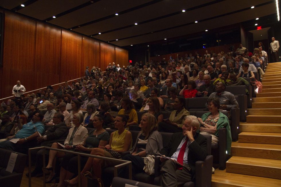 Crowd at Mayor Forum on the Arts