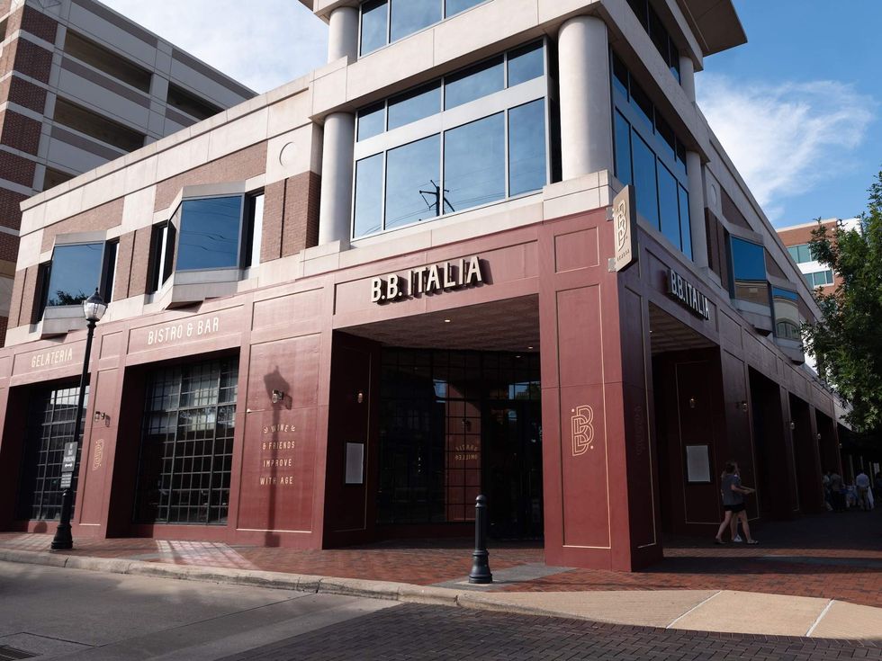 CultureMap Tasting Table B.B. Italia Land Rover Southwest