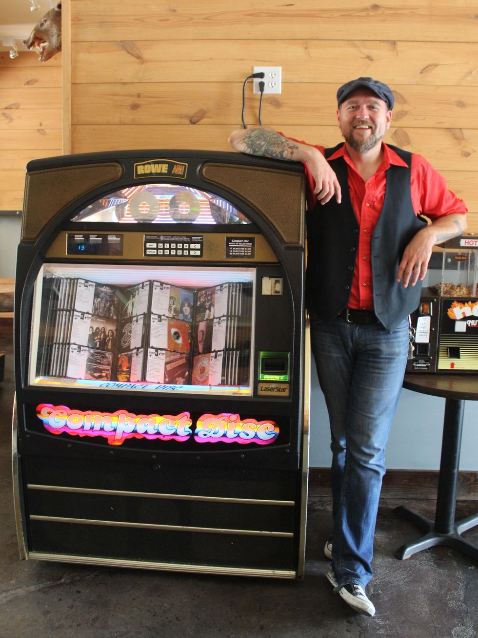 D&T Drive Inn Jason Moore ice house Heights jukebox