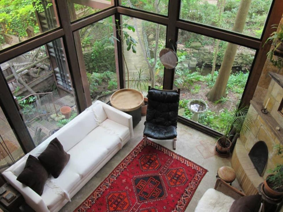 Dallas Airbnb treehouse