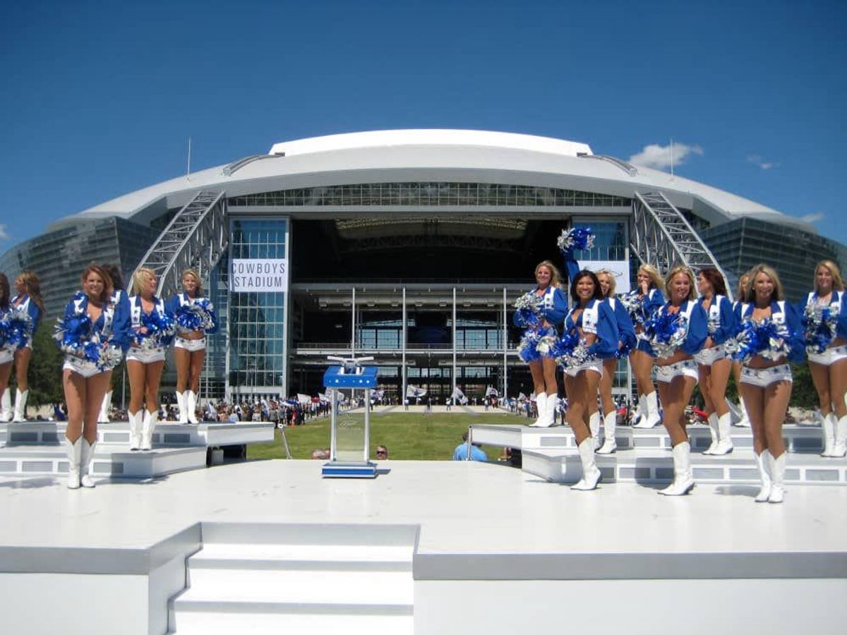 Jerry Jones says big events will keep coming to 'iconic' AT&T stadium