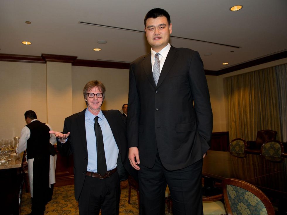 Dana Carvey, left, and Yao Ming at the George Bush Presidential Library Foundation dinner December 2013