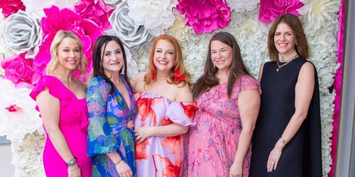 Houston theater company raises $1.2 million at gala honoring director's ...