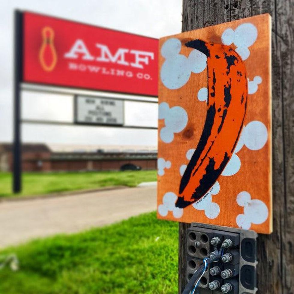 Dandee Warhol Free Art Friday instagram