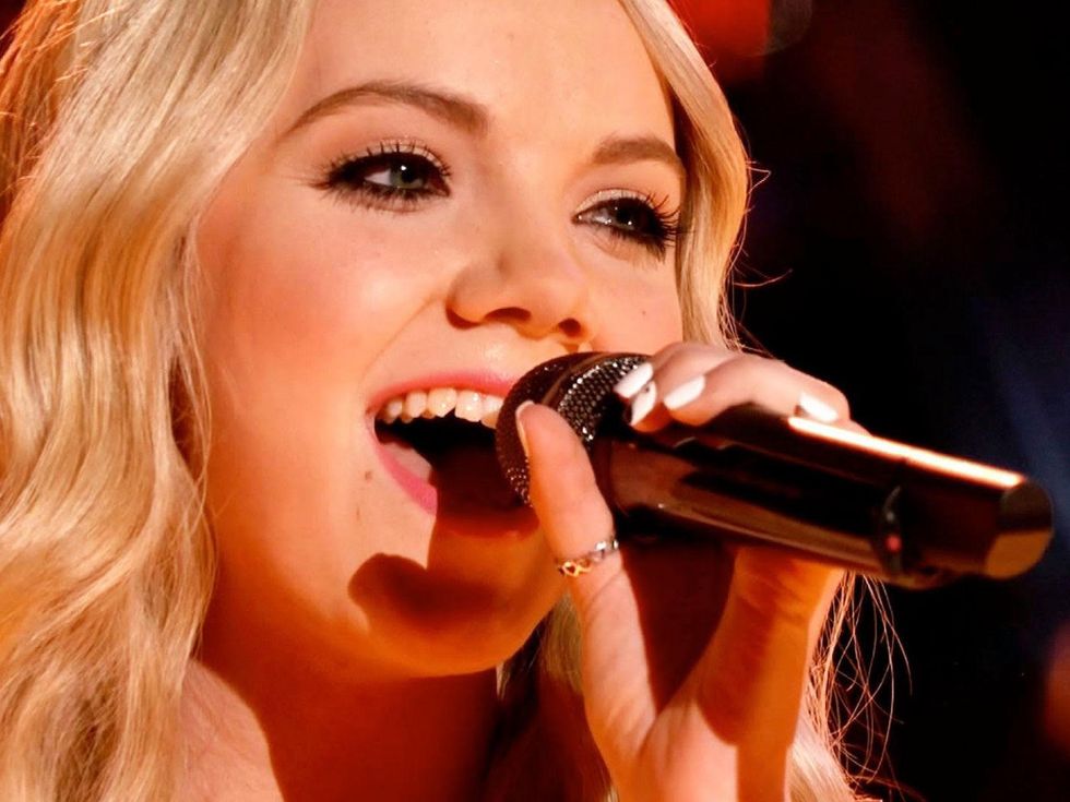 Danielle Bradbery The Voice at mic closeup