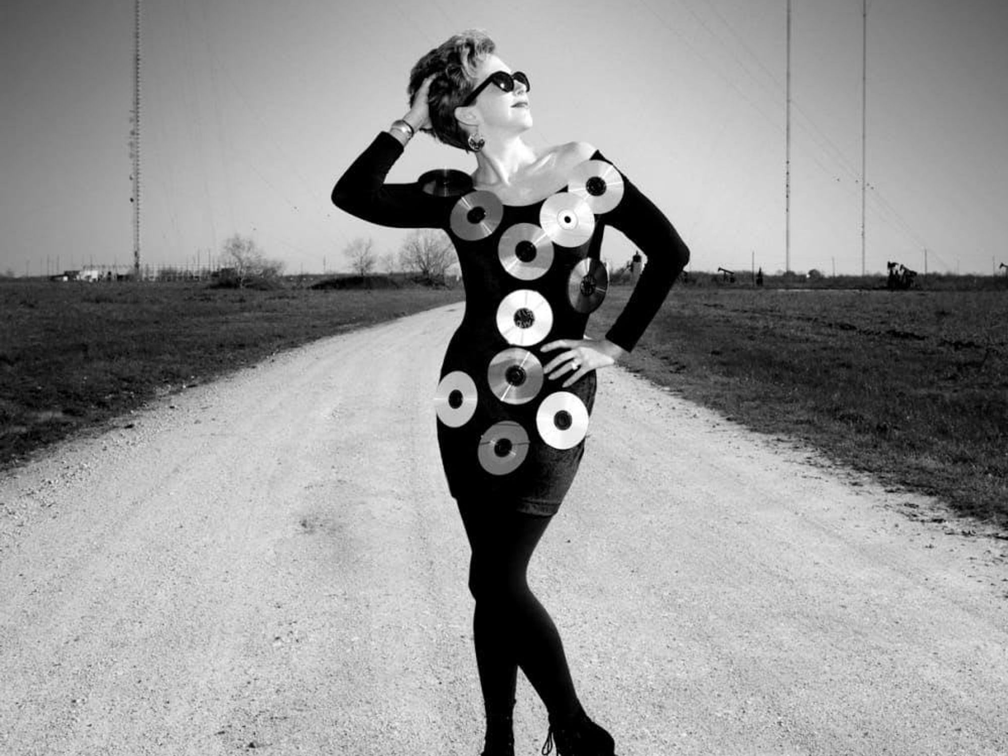 Dayna Steele Rock 101 KLOL Houston Runaway Radio