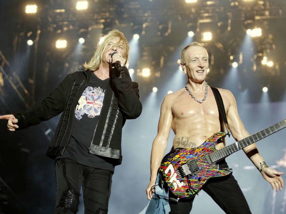 Def Leppard and Goo Goo Dolls in concert
