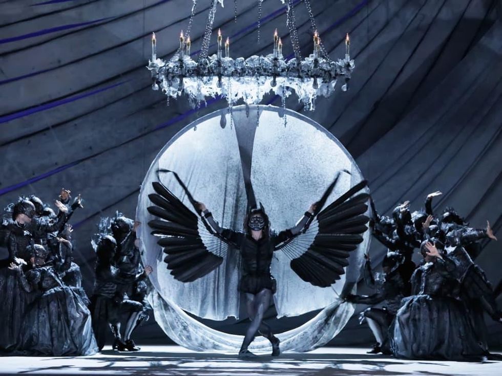 Derek Dunn and Artists of Houston Ballet in The Tempest