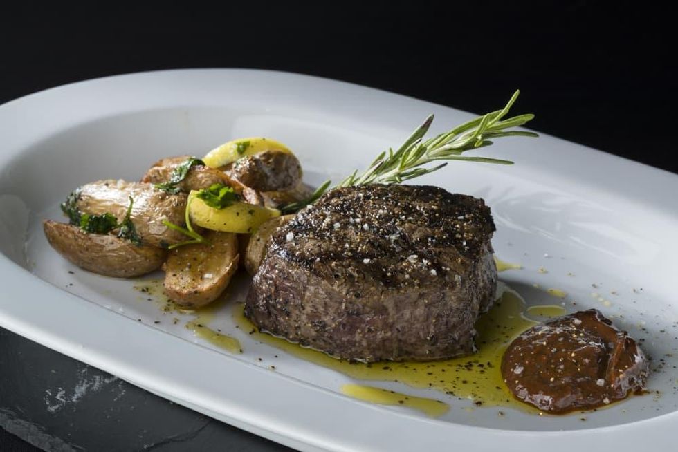 Diana American Grill steak