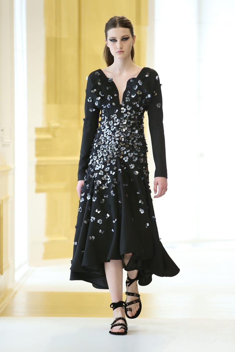 Dior haute couture runway show Paris finale look 39