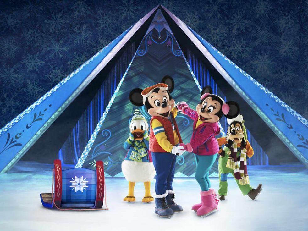 Disney on Ice presents Reach for the Stars