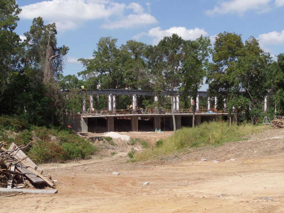 dog park construction at Allen Parkway and Dunlavy October 2014