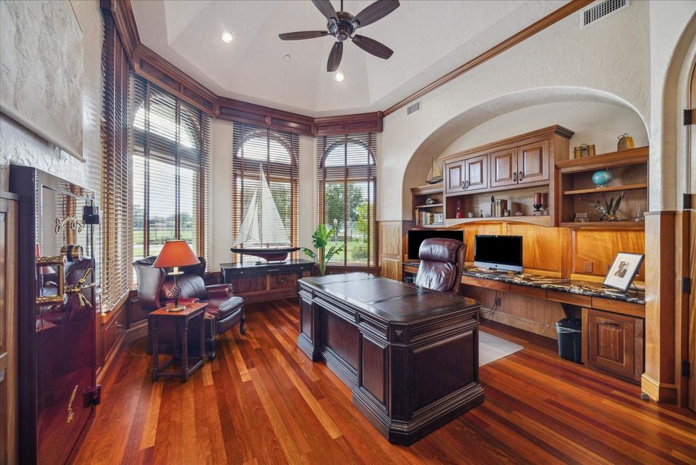 Downstairs office of 21538 Mueschke Road