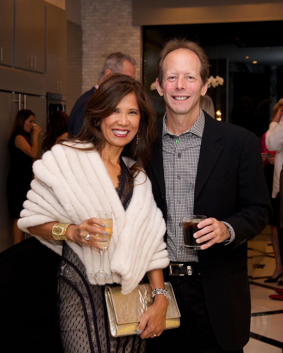 Dr. Bruce Lachterman and Soly Lachterman at Theresa Roemer first charity closet party November 2014