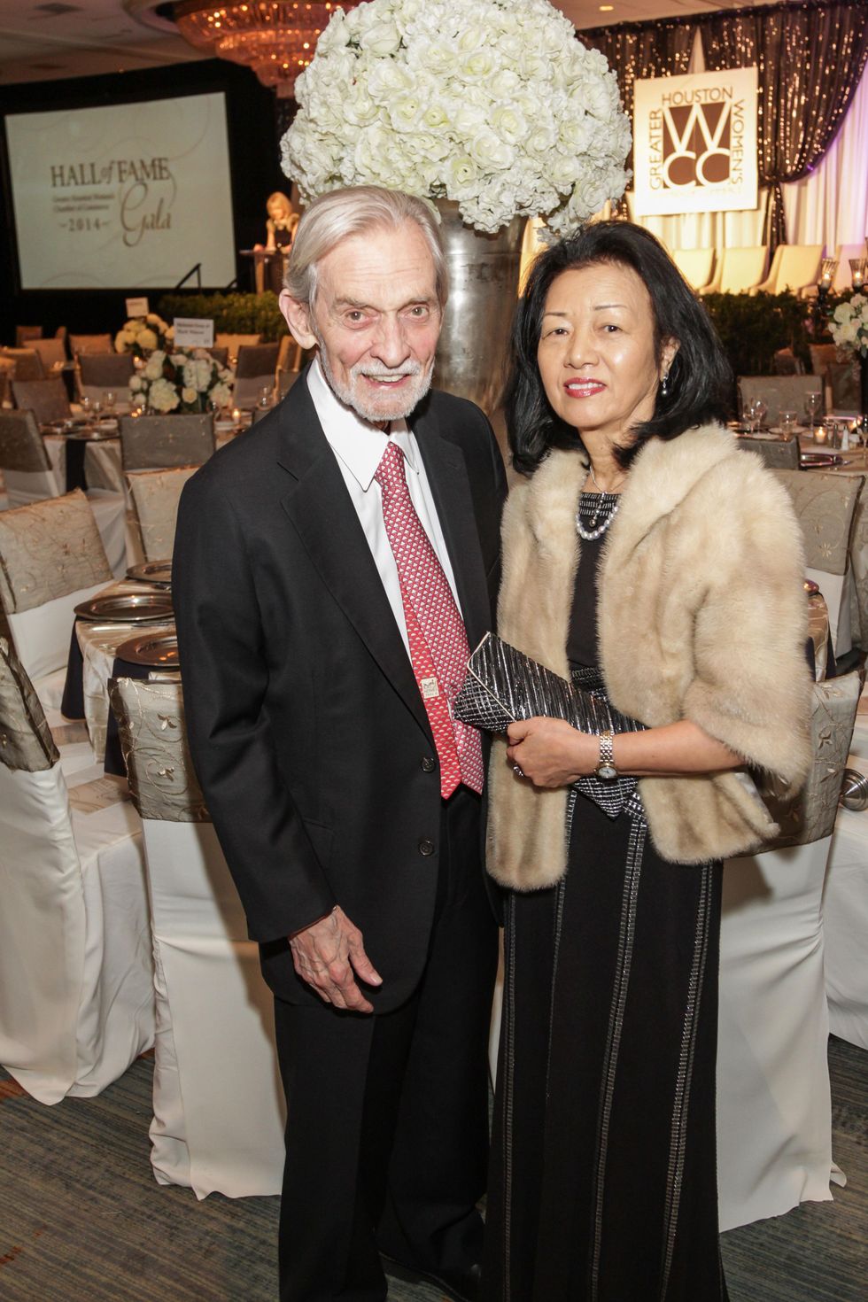Dr. James Cox and Dr. Ritsuko Komaki at the Women's Chamber of Commerce Hall of Fame Gala December 2014