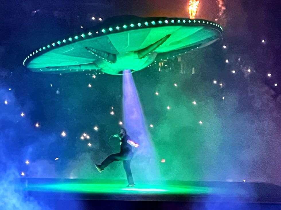 Drake Houston Toyota Center 2023 opening night