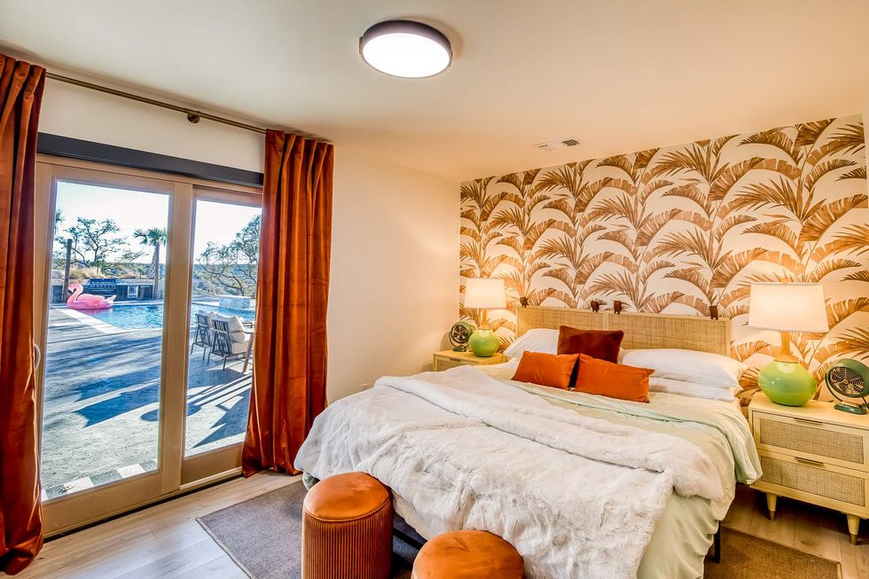 Dripping Springs Social, Vrbo Vacation Rentals of the Year 2025, bedroom