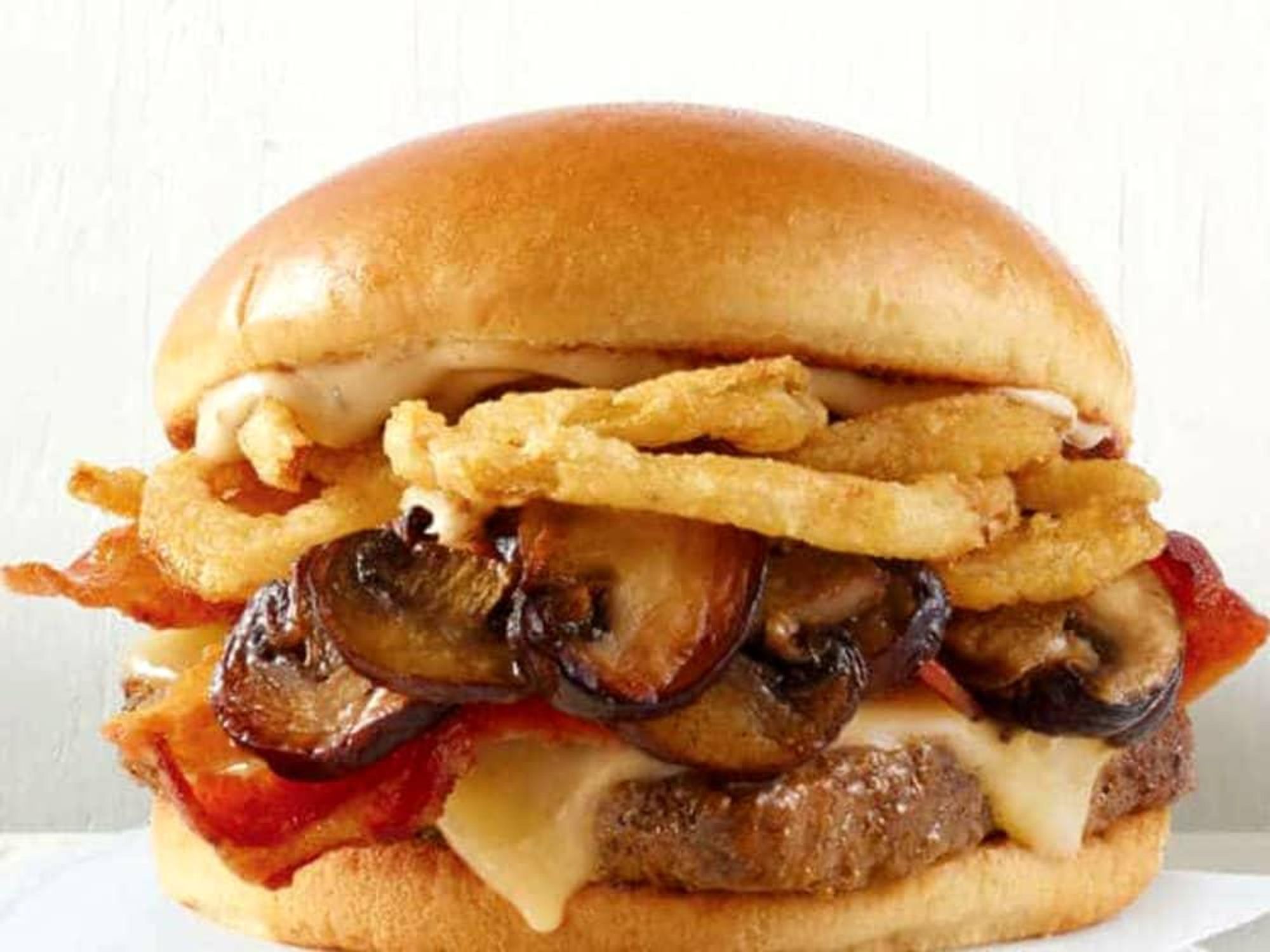 Drive-Thru Gourmet - Wendy's Smoky Mushroom Bacon Cheeseburger