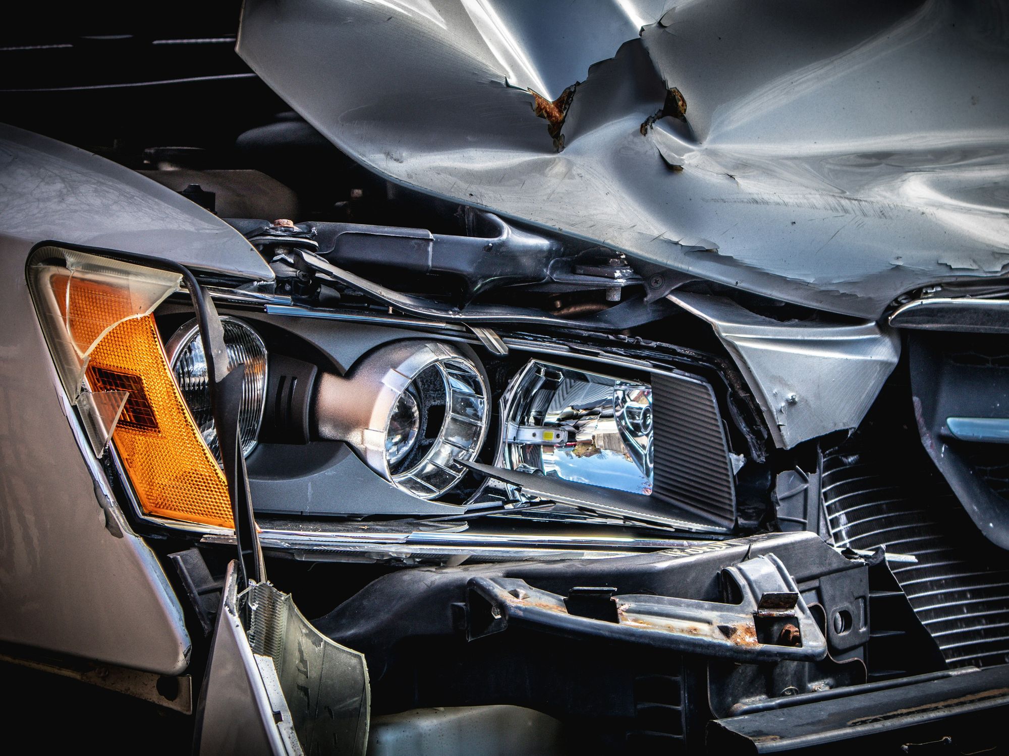 Driving, fatal car crashes, car wrecks