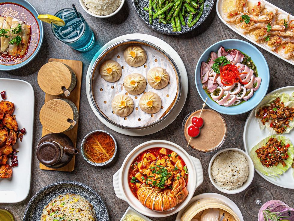 Duck N Bao food spread