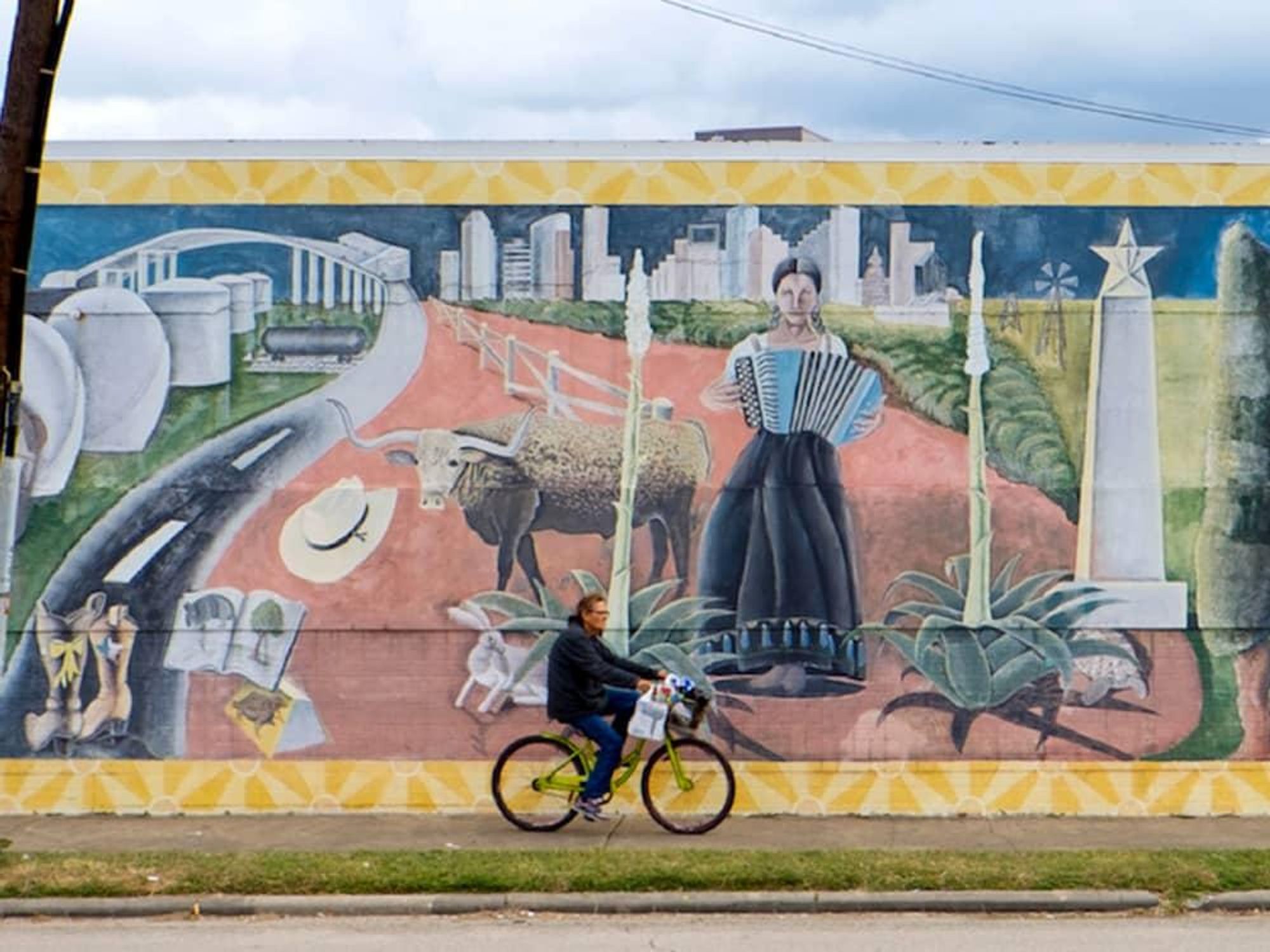 East End Houston mural cyclist