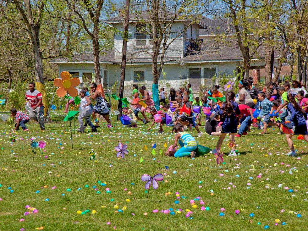 Helicopter drops 20,000 eggs on the Fifth Ward The ultimate urban