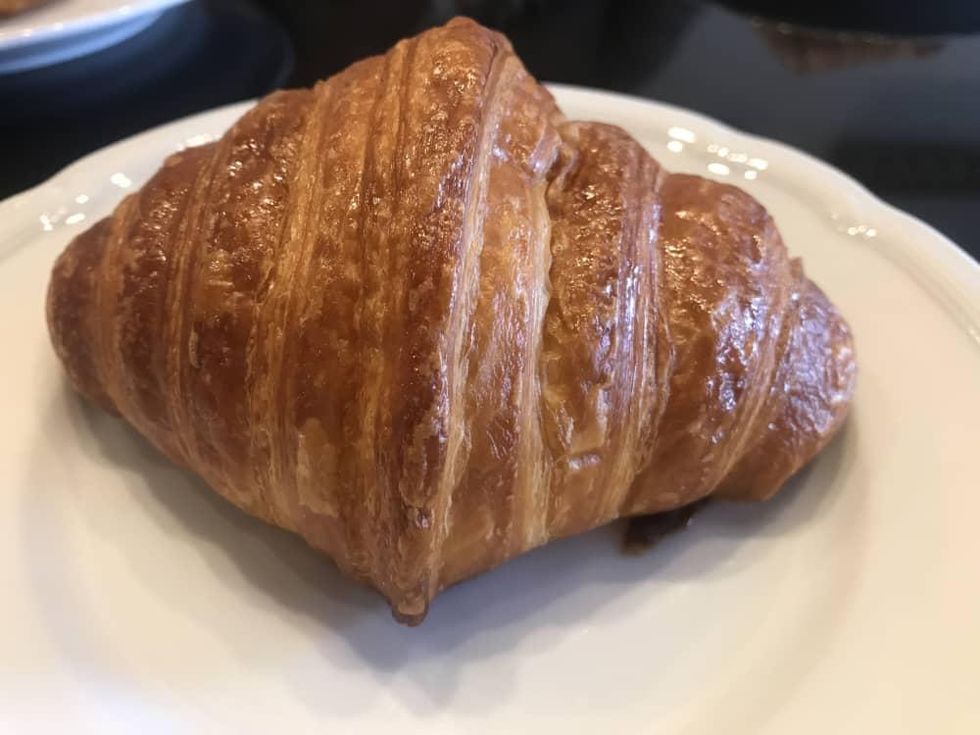 Eclair Cafe croissant