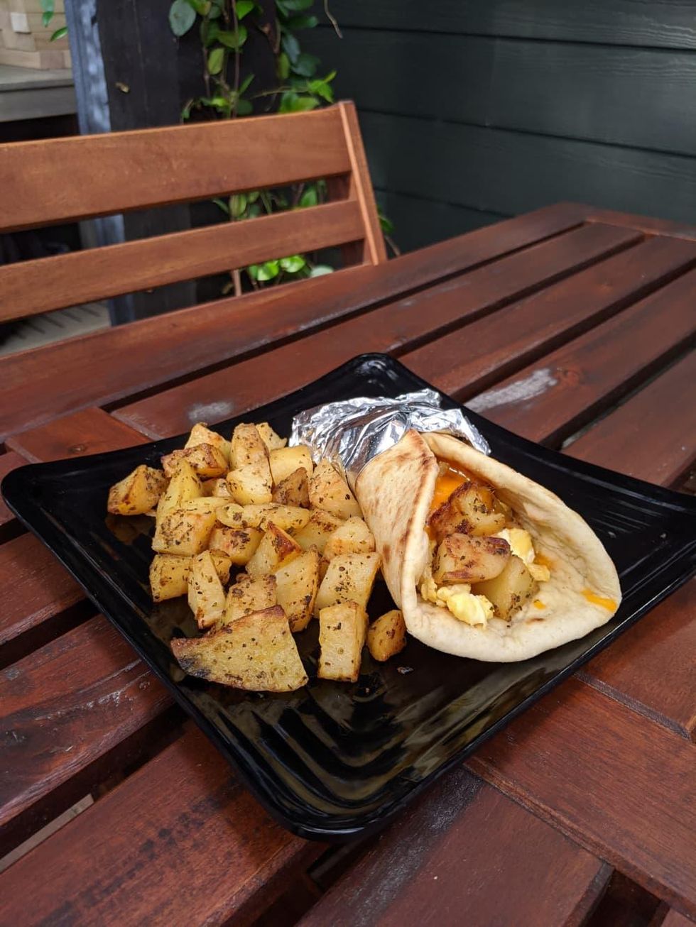 Eighteen36 breakfast pita