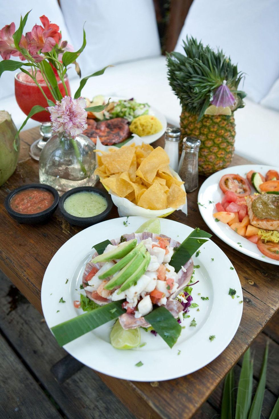 El Pueblito Place, Patio