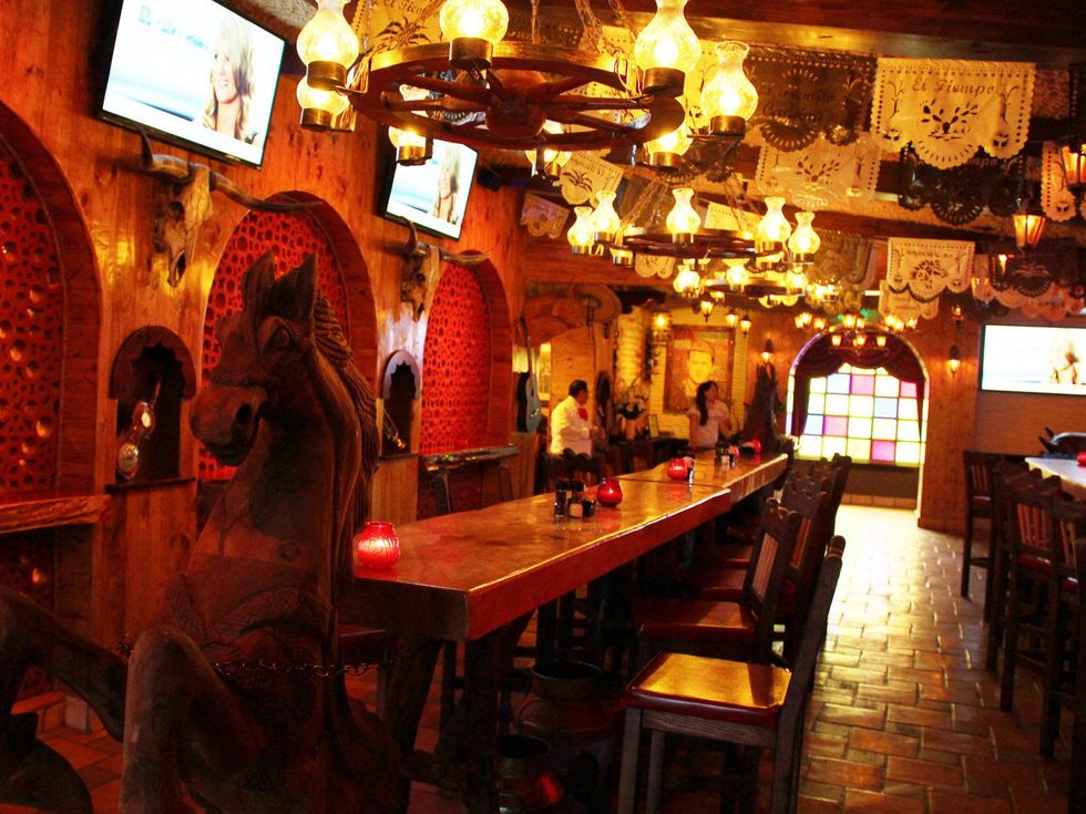 El Tiempo Cantina on Navigation, February 2013, interior