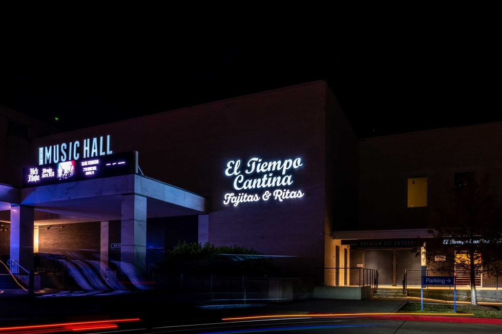 El Tiempo Cantina Post Houston