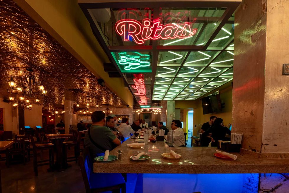 El Tiempo Cantina Post Houston