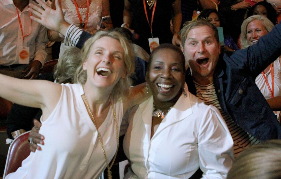 Elizabeth\u2005Gilbert,\u2005Iyanla\u2005Vanzant\u2005and\u2005Rob\u2005Bell\u2005at\u2005the\u2005Toyota\u2005Center\u2005on October\u200518,\u20052014 for Oprah Winfrey weekend