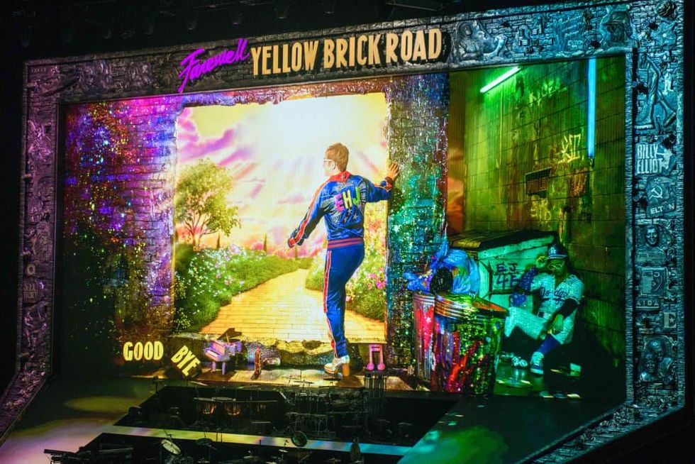 Elton John - Houston Toyota Center - Farewell Yellow Brick