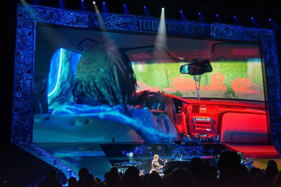Elton John - Houston Toyota Center - Farewell Yellow Brick